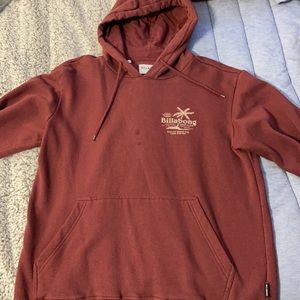 Maroon large Billabong graphic hoodie